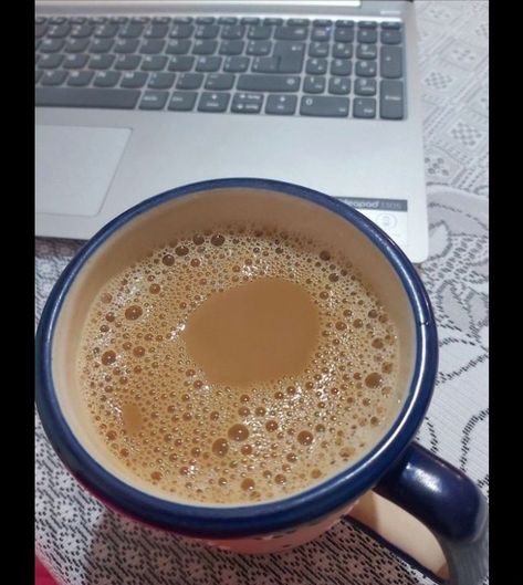 Tea time Chai Tea Pics, Chocolate Tumblr, Simple Diet, Healthy Valentines, Eating Food Funny, Office Aesthetic, Snap Streak Ideas Easy, Cafe Aesthetic, Foodie Instagram