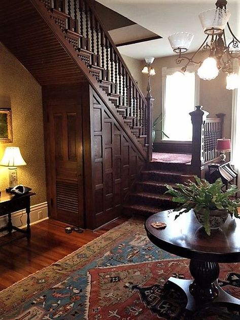 7 CHARMING OLD HOUSE DETAILS MAKING A COMEBACK - Arrow Hill Cottage Victorian Staircase, Victorian House Interiors, Victorian Style Homes, Victorian Interiors, Stair Case, Victorian Furniture, Victorian Decor, Victorian Houses, Victorian Home