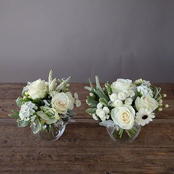 Round table centerpieces wedding simple