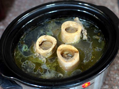 Slow cooker bone marrow soup – Umami Days Cooking Bone Marrow, Bone Marrow Broth, Bone Marrow Soup, Marrow Soup, Beef Soup Bones, Marrow Recipe, Beef Marrow Bones, Stew Recipes Crockpot, Bone Broth Soup