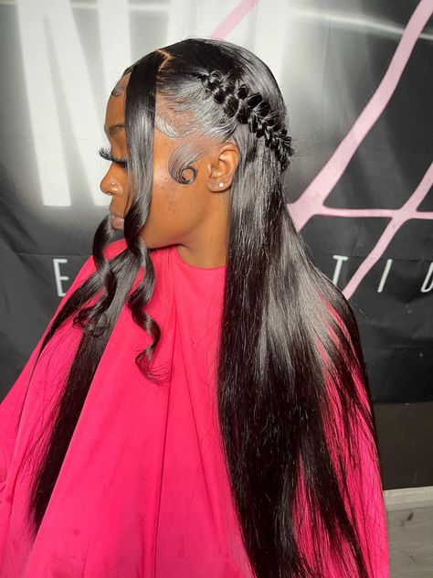 Sleek Ponytail Hairstyles, Frontal Wig Hairstyles, Classy Hairstyles, Birthday Hairstyles, Black Ponytail Hairstyles, Quick Weave Hairstyles, Braids Hairstyles Pictures, Pelo Afro, Hair Twist Styles