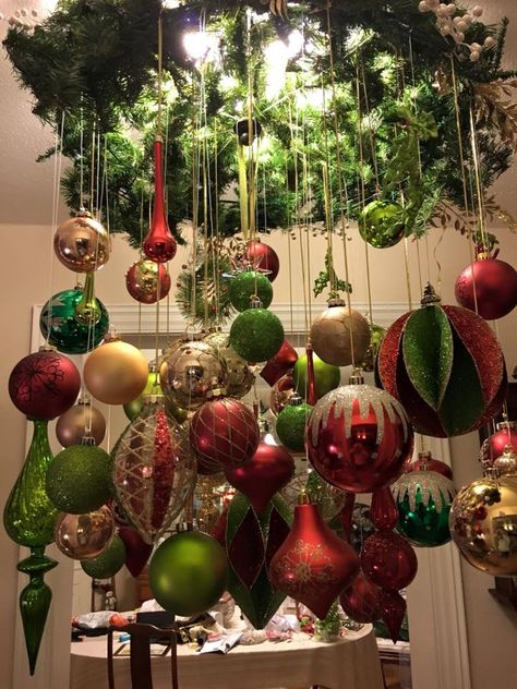 Christmas Bulb Chandelier, Ornament Ceiling Decoration, Hanging Christmas Ornaments From Ceiling, Pretty Ceilings, Christmas Ornament Chandelier, Decorating Chandeliers For Christmas, Hanging Ornaments From Ceiling, Christmas Chandelier Decorations, Chandelier Ornaments