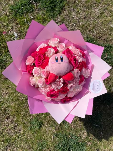 Mario Flower Bouquet, Bouquet With Plushies, Stuffed Animal Flower Bouquet, Flower Bouquet With Plush, Kirby Flower Bouquet, Plush Bouquet With Flowers, Plush Flower Bouquet, Flower Bouquet With Stuffed Animal, Plush Bouquet Diy