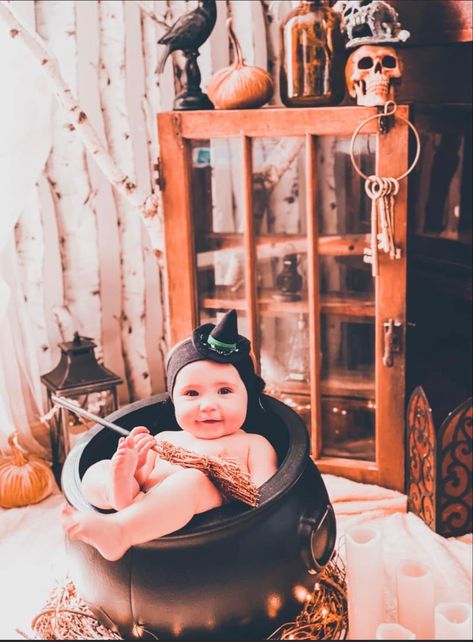 Baby Cauldron Photoshoot, Spooky Newborn Pictures, Halloween Cake Smash Photoshoot, Halloween Theme Baby Photoshoot, Witch Maternity Photos, Halloween Photo Shoot Baby, Spooky Baby Photoshoot, Cauldron Photoshoot, Infant Halloween Photoshoot