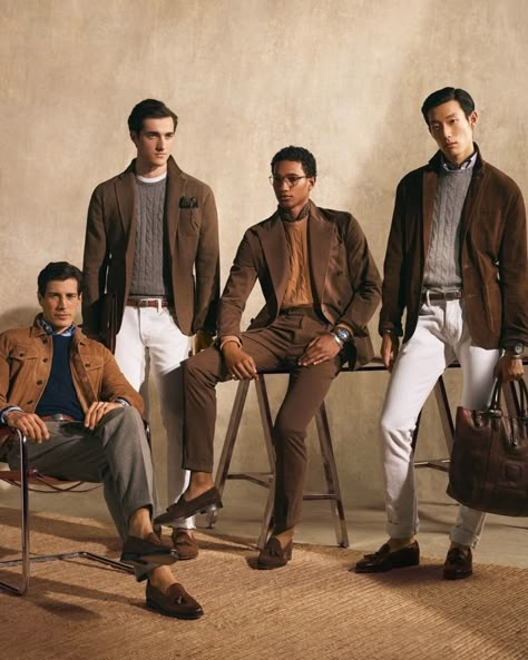 Polo Ralph Lauren Pre fall 2024 Men 001 Mens Burberry Outfit, Brown Colour Combination Outfit, Mens Preppy Style, Preppy Outfits Winter, Interview Suits, Ralph Lauren Looks, Preppy Man, Ralph Lauren Suits, Ralph Lauren Fall