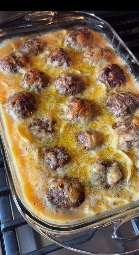 Au Gratin Meatball Bake - The Tipsy Housewife Cranberry Chili Meatballs, Tipsy Housewife Recipes, Cheddar Meatballs, Meatball Dinner Recipes, Fall Recipes Sides, Chili Meatballs, Beans Crockpot, Housewife Recipes, Meatballs And Sauce