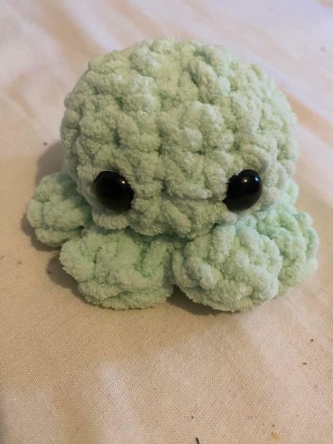 Small turquoise octopus plushie Crochet Plushies Octopus, Cuddle Plushies, Amigurumi Octopus, Yarn Making, Baby Octopus, Crochet Octopus, Crochet Things, Palm Of Your Hand, Personal Project