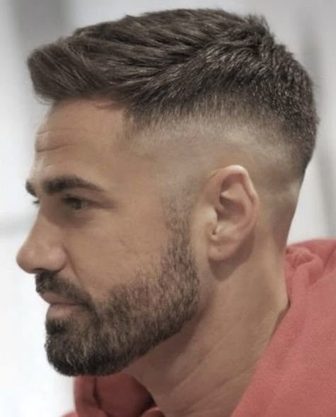 Crew Cut Hair, Very Short Hair Men, Haircut Ideas Trendy, Crew Cut Haircut, Men Fade Haircut Short, Short Hair With Beard, Short Fade Haircut, High Fade Haircut, High Skin Fade