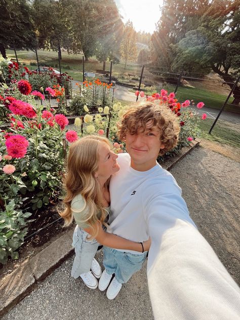 Photo To Take With Boyfriend, Bf Selfie Ideas, Cute Boyfriend Photos, Cute Couple Picture Ideas Selfie, Cute Selfies With Boyfriend, Photo Poses With Boyfriend, Pictures To Take With Boyfriend, Cute Bf Gf Pictures, Couple Goal Ideas