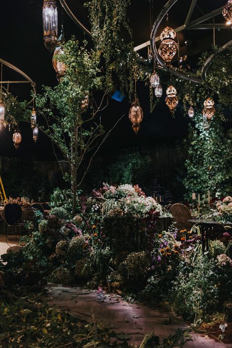 Whimsigoth Wedding, Moody Maximalist, Midsummer Nights Dream Party, Midsummer Nights Dream Wedding, Midsummer Dream, A Midsummer Night's Dream, Enchanted Forest Wedding, Midsummer Night's Dream, Deco Nature