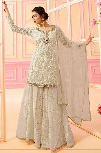 Fancy Salwar Kameez Pakistani White Sharara, Orang India, Sharara Dress, Yellow Wedding Dress, Gowns Indian, Sharara Designs, Lehengas Wedding, Saree Indian Wedding, Suits Indian