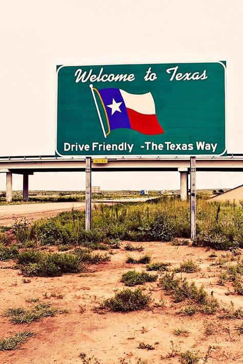 Welcome to Texas! Shes Like Texas, Welcome To Texas, Roadside Signs, Only In Texas, Texas Forever, State Signs, Loving Texas, Summer Road Trip, Texas Travel