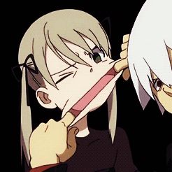 Soul Eater Maka And Soul Matching Pfp Gif, Gif Pfps Matching Cute, Cute Matching Gif Pfps, Soul Eater Matching Icons Gif, Maka Pfp Gif, Couple Matching Pfp Aesthetic Gif, Matching Gif Pfps For Couple, Match Gif Pfp, Gif Matching Pfp Best Friends