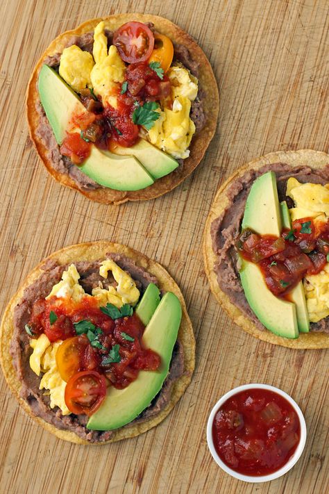 Breakfast Tostadas, Emily Bites, Recipes Chili, Cake Pizza, Pizza Sandwich, Breakfast And Brunch, Pasta Food, Think Food, Idee Pasto Sano