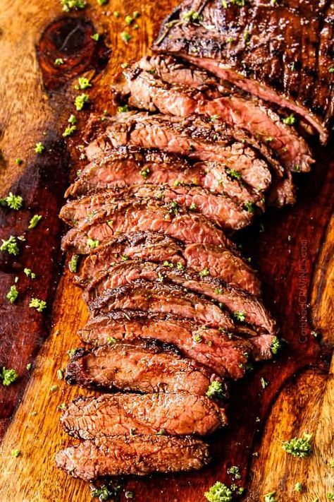 The best flank steak marinade for juicy, flavorful, buttery tender flank steak every time! **GRILLING OR BAKING INSTRUCTIONS** Best Flank Steak Marinade, Tenderizing Steak Marinade, Best Flank Steak, Tender Flank Steak, Flank Steak Marinade, Marinade Flank Steak, Steak Marinade Recipes, Chopped Steak, Marinated Flank Steak