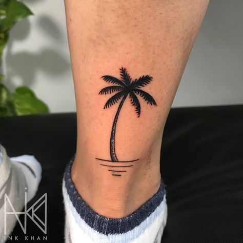 3 Palm Trees Tattoo, Small Hawaiian Tattoo Men, Hawaii Tattoo Men, Florida Tattoo Ideas For Men, Beach Tattoo For Men, Simple Palm Tree Tattoo, Palm Tree Tattoo Men, Tatoos Men Ideas, Small Palm Tree Tattoo