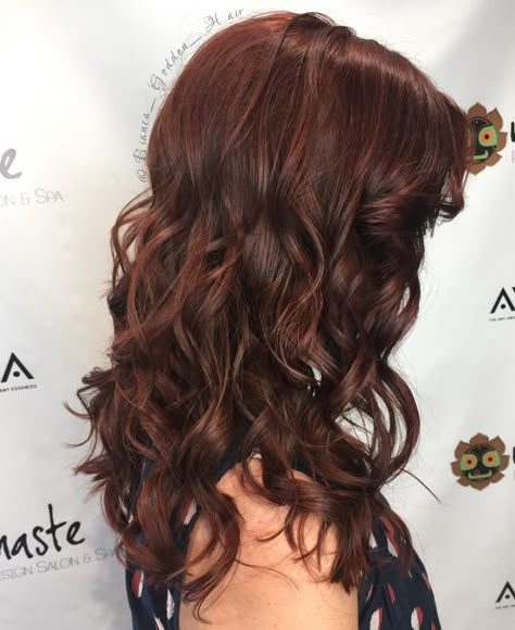 Bold Reddish-Brown Auburn Hairstyles, Auburn Hair Color Ideas, Dark Auburn Hair Color, Auburn Hair Color, Dark Auburn Hair, Hair Doctor, Dark Auburn, Hair Color Auburn, Hair Color Light Brown