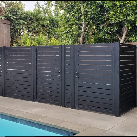 Landscape Around Pool Equipment, Pool Equipment Fence Ideas, Hiding Pool Pump Ideas, Pool Filter Enclosure Ideas, Cedar Privacy Screen, Pool Pump House, Hide Pool Equipment, Pool Pump Cover, Backyard Pool Area