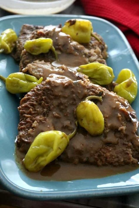 Swiss Steaks, Crockpot Steak Recipes, Salisbury Steaks, Beef Round Steak, Swiss Steak Recipes, Crockpot Cube Steak, Mississippi Chicken, Salisbury Steak Meatballs, Crockpot Express