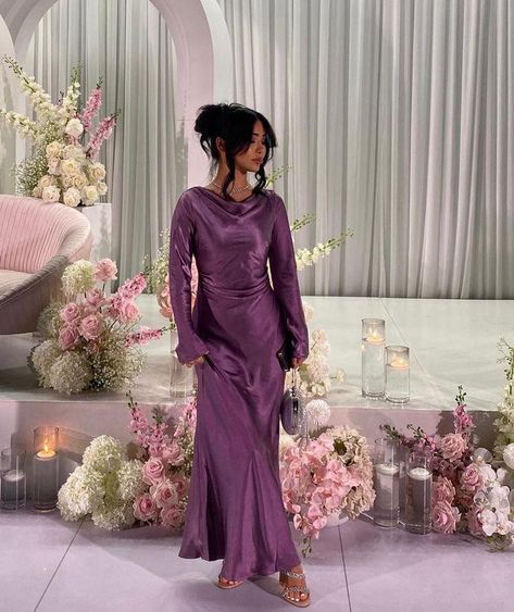 Purple Dress Prom, Elegant Purple Dress, Elegant Purple Dresses, Modest Evening Dress, Spring Wedding Guest Dress, Fall Wedding Guest, Fall Wedding Guest Dress, Prom Long, Purple Prom Dress