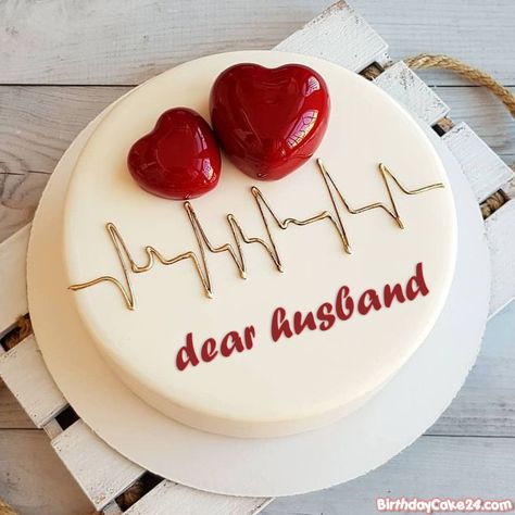 Birthday Cake For Papa, Birthday Cake Image, Write Name On Cake, Birthday Cake Write Name, Birthday Cake For Boyfriend, Cupcakes Design, Heart Birthday Cake, Birthday Cake Writing, Cake For Boyfriend