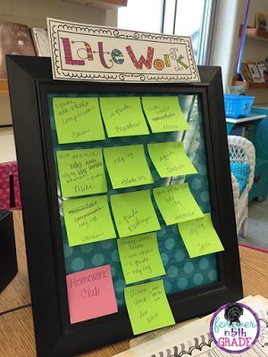 Forever in Fifth Grade: Show & Tell Tuesday-Spring is Coming! Late Work, Teaching Classroom Management, Teaching Organization, 5th Grade Classroom, 4th Grade Classroom, Teacher Desk, Class Management, Middle School Classroom, New Classroom