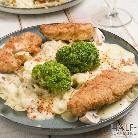 This crispy chicken fritta is a copycat recipe of Olive Garden's version. It contains lovely crispy breaded pieces of chicken with bowtie pasta and broccoli. Chicken Fritta Recipe, Chicken Fritta, Pasta And Broccoli, Reheat Chicken, Fried Chicken Breast, Asiago Cheese, Parmesan Crusted Chicken, Fry Pan Set, Bowtie Pasta