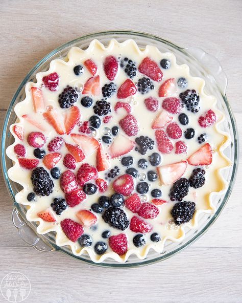 Custard Pie With Fruit, Fruit Cream Pie, Fruit Custard Pie Recipe, Berry Custard Pie, Berry Cream Pie, Berry Custard, Lost Husband, Berry Pie Recipe, Fruit Pie Recipe