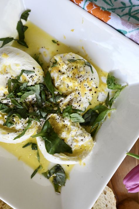 Summer Burrata Appetizer, Burrata With Pesto, Burrata Appetizer Prosciutto, Salad With Burrata Cheese, Burrata Appetizer Simple, Buratta Appetizer Cold, Recipes With Burrata Cheese, Lemon Appetizers, Burrata Recipe Appetizers