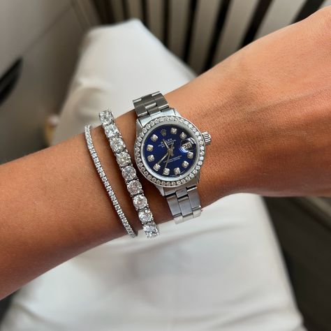 Luxury, on the hour 💙✨ 26MM Rolex Lady-Datejust ✨ Blue diamond dial ✨ 1ct of sparkling diamonds Lady Rolex Watch, Diamond Rolex Women, Rolex Watches Women 26mm, Rolex Datejust Women, Rolex Blue, Rolex Diamond Watch, Rolex Lady Datejust, Rolex Diamond, Rolex Watches Women