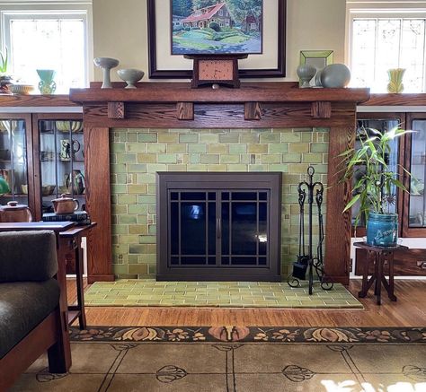 Craftsman Mantle, Herringbone Fireplace Tile, 1920s Fireplace, Bungalow Fireplace, Tile Hearth, Fireplace Tile Ideas, Craftsman Home Decor, Grey Fireplace, Craftsman Fireplace