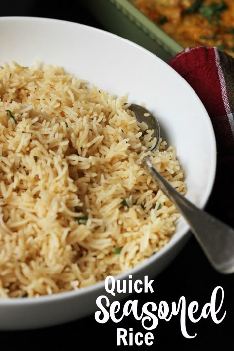 Quick Seasoned Rice for Stovetop or Instant Pot - Good Cheap Eats Instant Rice Recipes, Buttery Rice, How To Cook Chili, Best Sides, Seasoned Rice Recipes, Vegan Burrito, Homemade Chicken Stock, Delicious Rice, Pasta Sides