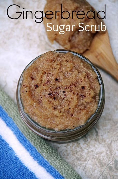 This homemade sugar scrub smells just like your favorite gingerbread recipe!  Enjoy the scents of fall and pamper your skin with this gingerbread sugar scrub! Gingerbread Sugar Scrub, Easy Sugar Scrub, Homemade Sugar Scrub, Diy Sugar Scrub Recipe, Pamper Skin, Beauty Hacks That Actually Work, Salt Scrubs, Body Scrub Recipe, Sugar Scrub Homemade