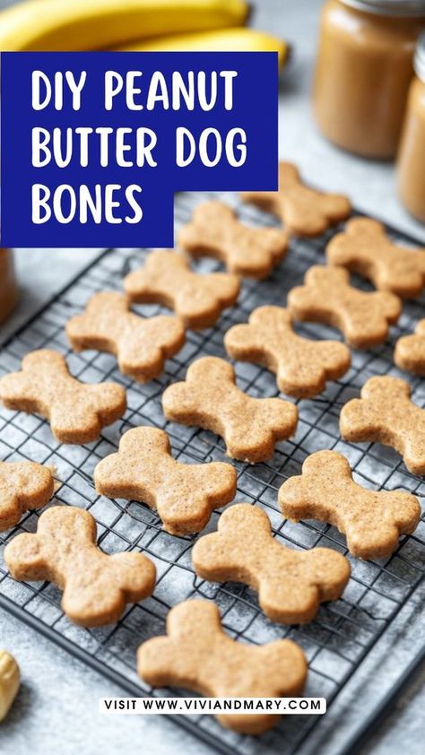 Create these DIY peanut butter dog bones with just 5 ingredients! A simple, healthy recipe that’s perfect for homemade dog treats. Peanut Butter Dog Bones, Homemade Dog Bones Easy, Dog Bone Recipe Homemade, Easy Homemade Dog Treats No Bake, Diy Dog Bones, Homage Dog Treats, Healthy Dog Treats Homemade Easy Simple, Simple Dog Treats Homemade, Dog Bones Homemade