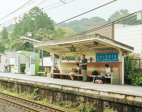 Train Station, street photography, photo: gooldays on flickr #travel Train Station Photography, Japan Train Station, Japanese Train Station, Train Station Aesthetic, Japan Street Photography, Station Aesthetic, Station Photography, Train Japan, Habbo Hotel