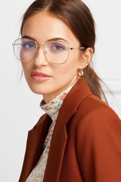 8 Unique Eye Glasses To Add Some Flair To Your Lenses Wire Frame Glasses, Glasses Outfit, Glasses Inspo, Glasses Frames For Women, Glasses Ideas, Glasses Trends, Womens Glasses Frames, Gold Glasses, Gucci Glasses