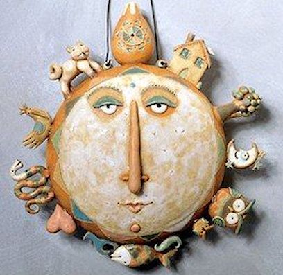 Pottery Sun, Polymer Clay Kunst, Sculptures Céramiques, Paper Mache Art, Garden Pottery, Ceramic Wall Art, Pottery Classes, Italian Ceramics, Paper Clay