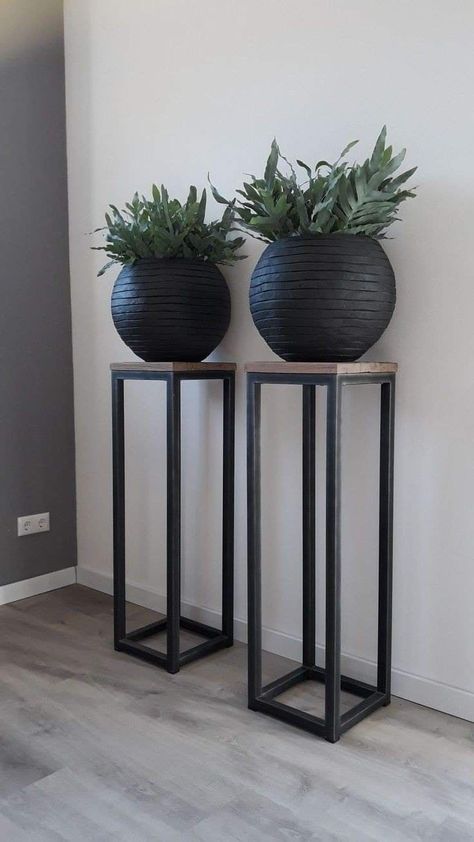 Plant Decor Indoor, Hall Decor, Home Entrance Decor, House Plants Decor, Entrance Decor, Decor Home Living Room, Decor Minimalist, House Entrance, Design Case