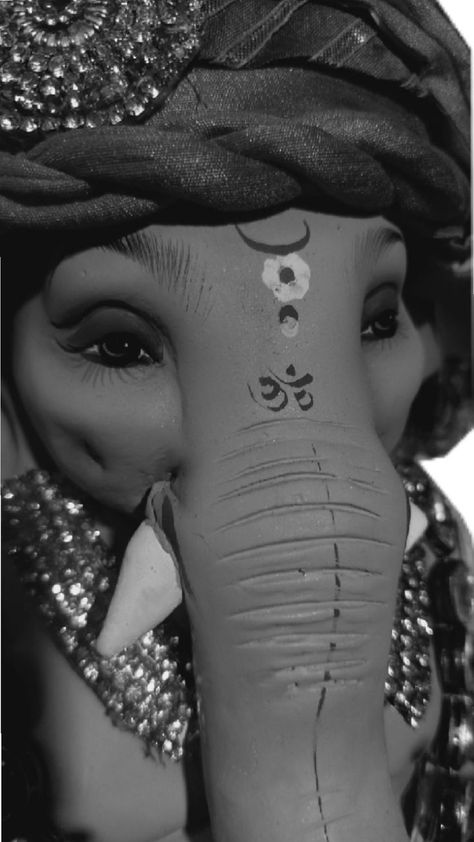 Ganu Bapa Wallpaper, Ganpati Aesthetic Wallpaper, Ganpati Black And White, Ganesh Wallpaper Aesthetic, Ganpati Bappa Aesthetic, Ganpati Bappa Wallpapers Black And White, Cute Ganpati Bappa Wallpapers, Bappa Aesthetic, Ganpati Aesthetic