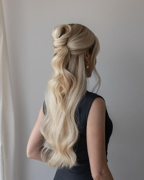 If you missed yesterday’s Reel of this half up hairstyle, make sure to check it out!❤️ And for a full step by step tutorial, click the YouTube link in my bio.✨ #halfuphalfdownhairstyle #halfuphalfdown #homecominghair #easyhairstyles #easyhairstyle Simple Bridesmaid Half Up Half Down, Hairstyle Homecoming, Homecoming Hairstyle, Hairstyle Prom, Half Up Half Down Hairstyle, Half Updo Hairstyles, Curls Braids, Down Hairstyle, Sophisticated Hairstyles