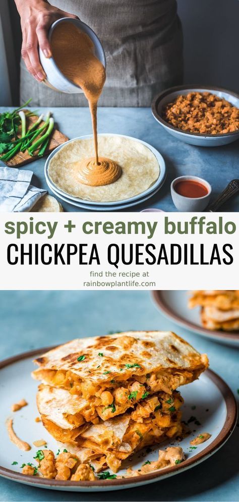 Chickpea Quesadillas, Mexican Cheese Sauce, Vegan Quesadillas, Spicy Buffalo Sauce, Sandwich Vegetarian, Buffalo Chickpea, Wraps Vegan, Diner Recept, Mexican Cheese