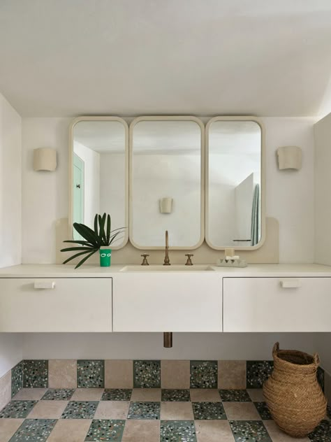 Le Bateau Ivre by Tamsin Johnson and Lucy Folk - Project Feature - The Local Project - The Local Project Toilet Tiles Ideas, Hacienda Bathroom, Bathroom Vanity With Drawers, Tamsin Johnson, Retro Beach House, Vanity With Drawers, Lucy Folk, Bathroom Vanity Drawers, Toilet Tiles