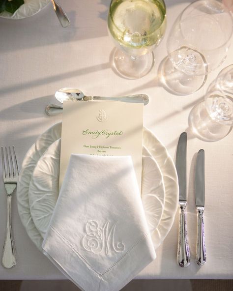 Green And White Wedding Place Setting, Monogrammed Wedding Napkins, Elegant Place, Monogrammed Linens, Bridesmaid Luncheon, Southern Kitchens, Monogrammed Napkins, Wedding After Party, Spring Wedding Ideas