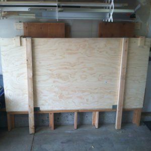 Reader Project: Handy Plywood Storage System Plywood Storage Rack, Tool Cabinet Ideas, Garage Shop Ideas, Garage Organization Shelves, Easy Garage Storage, Shelves Garage, Plywood Storage, Diy Garage Organization, Organization Shelves