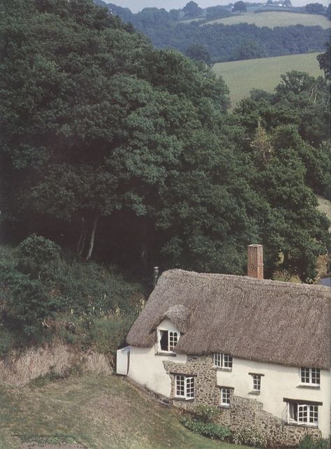 Reject Modernity, Big Porch, Norwegian Wood, European Home, Cottage Life, Willow Creek, Country Side, English Country House, Ghost Town