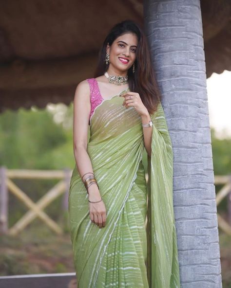 #PattuSaree #pinterest saree #dailywearsaree #netsaree #transparent saree blouse#Saree Draping #SareeStyle #Saree Blouse Designs #Saree #Sareel nspiration #InstaSaree #Saree Pact #Fancy Saree #SareeGermany #LehengaSaree #SareeBlogger #Cotton Saree #SareeLovers #SareeFashion #Georgette Saree #WeddingSaree #SareeOnline #SareesEducation #Handloom Saree #Saree Collection #Chiffon Saree #SareeLove #Banarasi Saree #Saree Blouselnspiration #Saree #Saree Addict #LoveSaree #Saree Silk #IWear Saree Pista Colour Saree With Contrast Blouse, Contrast Blouse For Green Saree, Mehandi Green Saree Contrast Blouse, Light Green Saree With Contrast Blouse, Green Saree Blouse Combination, Pista Green Saree Contrast Blouse, Transparent Saree Blouse, Green Saree Contrast Blouse, Professional Saree