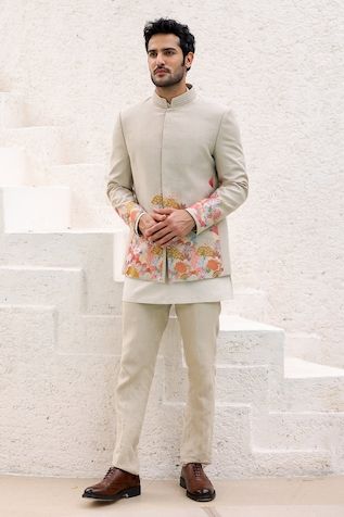 Buy Black Italian Suiting Embroidered Dazzle Shadow Bandhgala With Pant For Men by Contrast By Parth Online at Aza Fashions. Best Marriage Outfits For Men, Beige Jodhpuri Suits For Men, Long Jodhpuri For Men, Kurta With Blazer For Men, Mehendi Kurta For Men, Jhodpuri Suit For Men Wedding, Short Sherwani For Men, Male Wedding Outfit, Beige Bandhgala