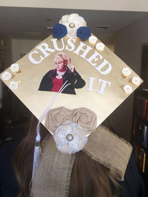 Funny Grad Cap Ideas, Graduation Cap Designs College, Disney Graduation Cap, College Graduation Cap Ideas, Funny Graduation Caps, Creative Graduation Caps, Grad Hats, College Grad Cap Ideas, Graduation Inspiration