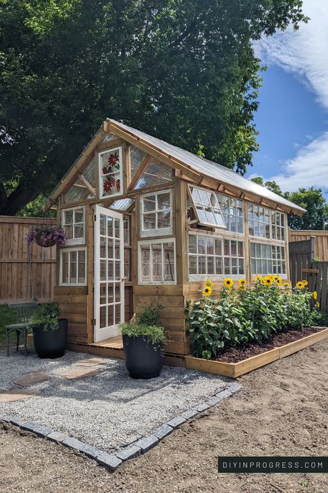 Attached greenhouse sunroom