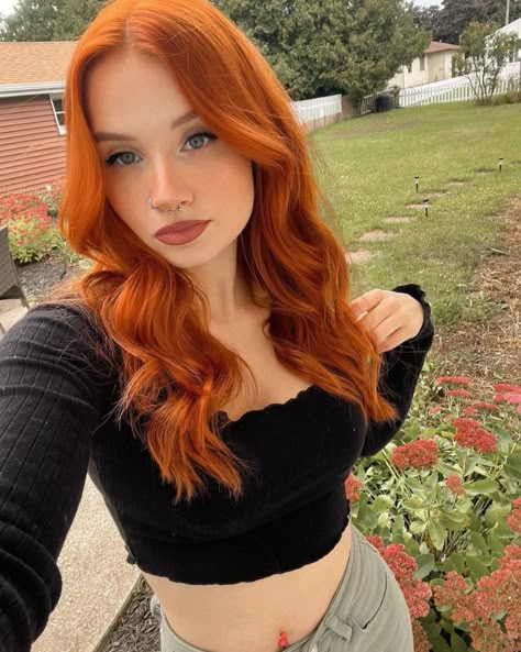 Girl taking a selfie outside of her house with vibrant copper colored hair with keracolor's color + clenditioner. Girl is wearing a black long sleeve crop top and dull green pants with her left arm on her shoulder Hair Colour Ideas For Ginger Hair, Light Bright Copper Hair, Orange Copper Hair Color Dark Roots, Bright Red Copper Hair, Keracolor Copper, Bright Copper Hair Color, Green Eyes Copper Hair, Vivid Copper Hair, Bright Ginger Hair